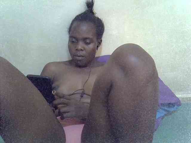 Prettiesweet webcam