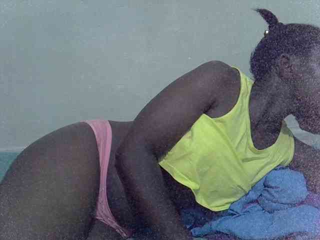 Prettiesweet webcam