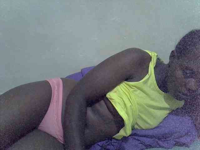 Prettiesweet webcam