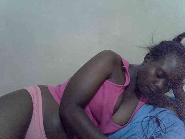Prettiesweet webcam