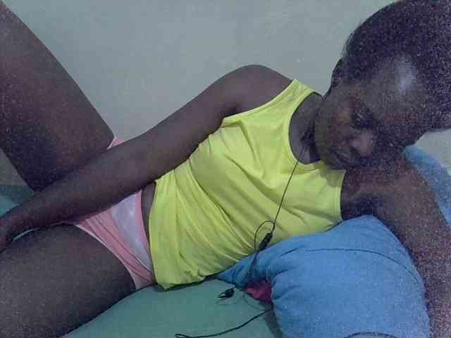 Prettiesweet webcam