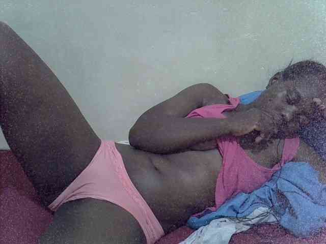 Prettiesweet webcam