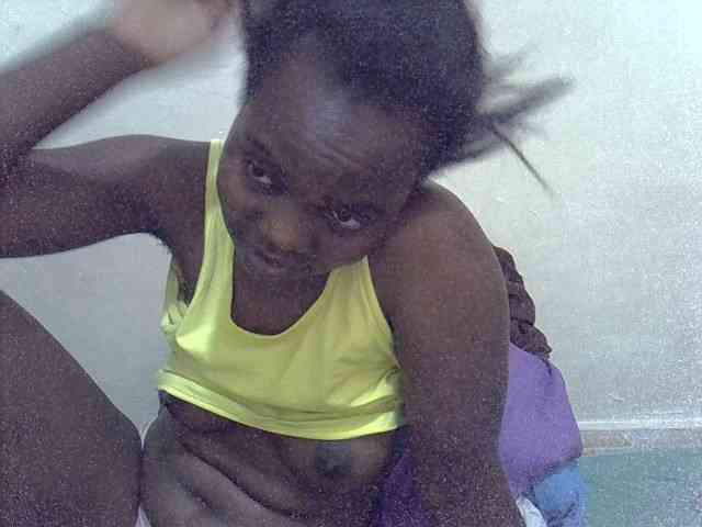 Prettiesweet webcam