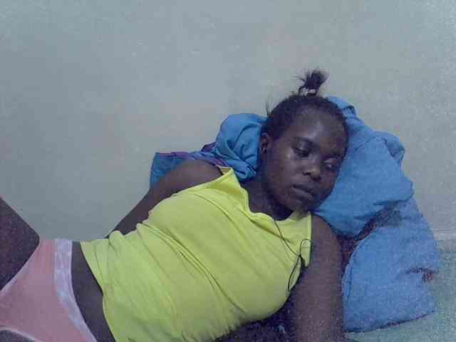 Prettiesweet webcam