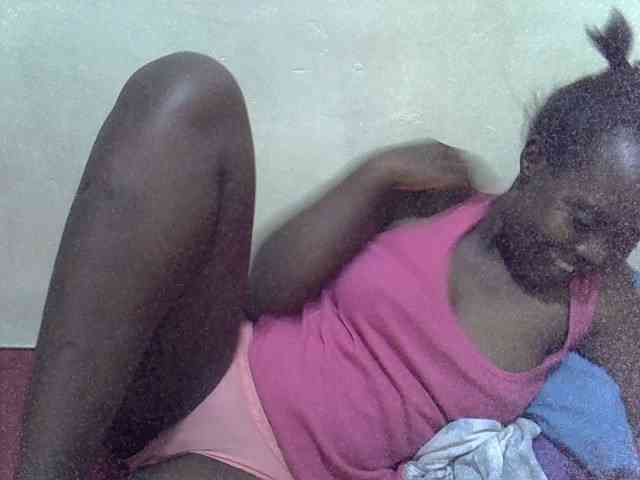 Prettiesweet webcam