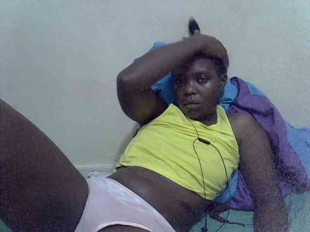 Prettiesweet webcam