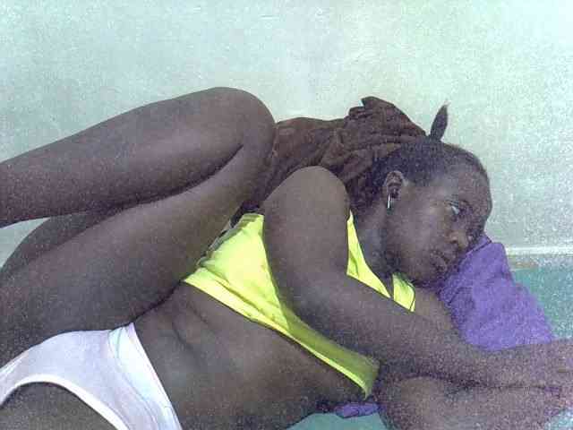Prettiesweet webcam