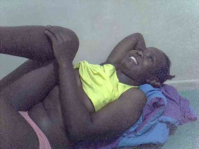 Prettiesweet webcam