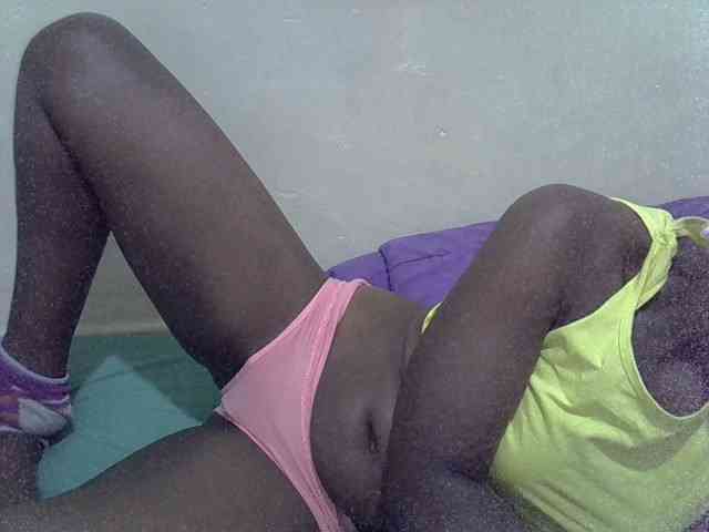 Prettiesweet webcam