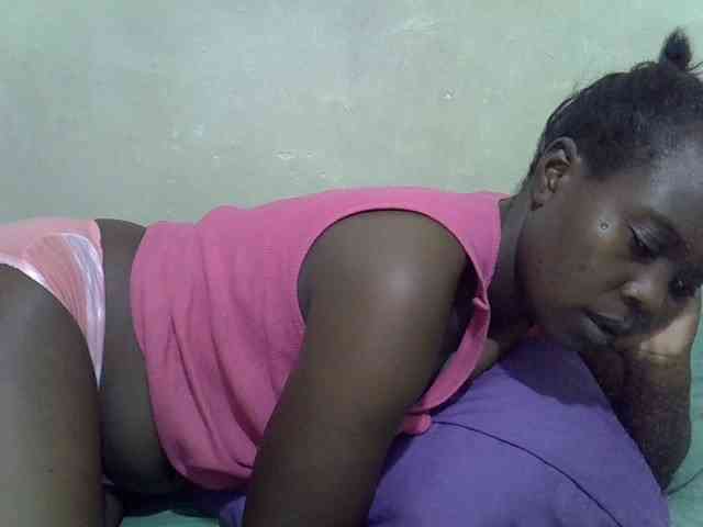 Prettiesweet webcam