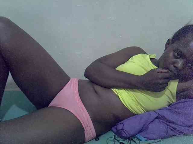 Prettiesweet webcam
