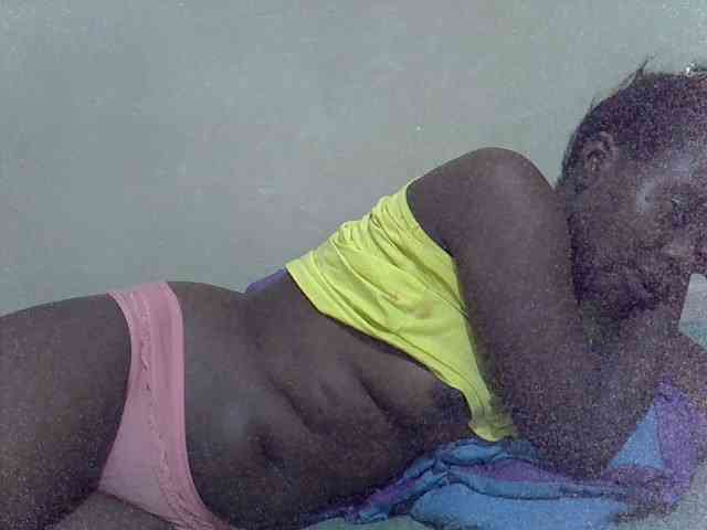 Prettiesweet webcam
