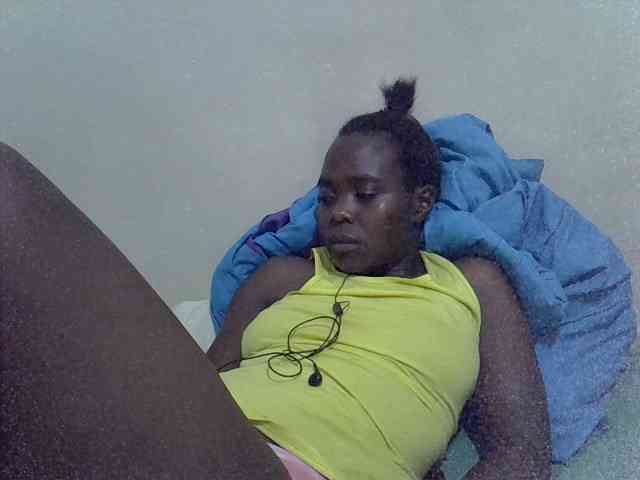 Prettiesweet webcam