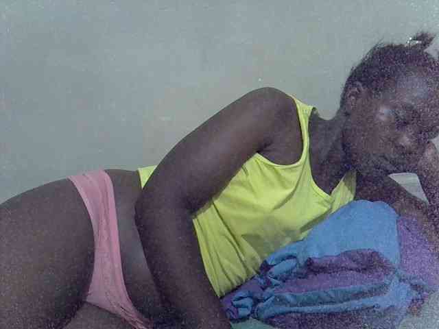 Prettiesweet webcam