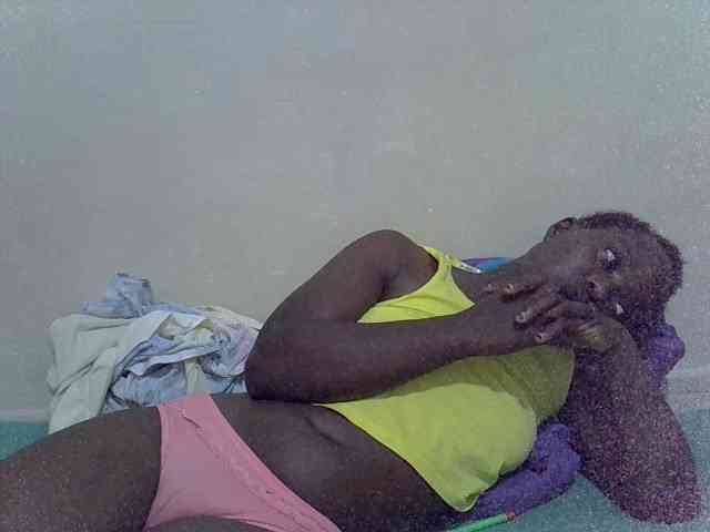 Prettiesweet webcam