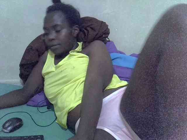 Prettiesweet webcam