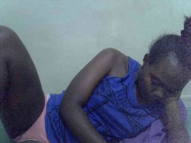 Prettiesweet webcam