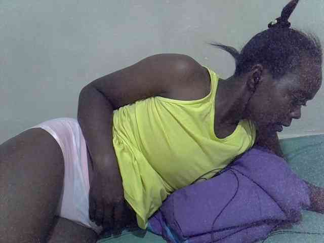 Prettiesweet webcam