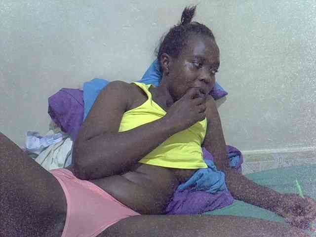 Prettiesweet webcam