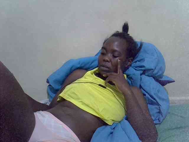 Prettiesweet webcam