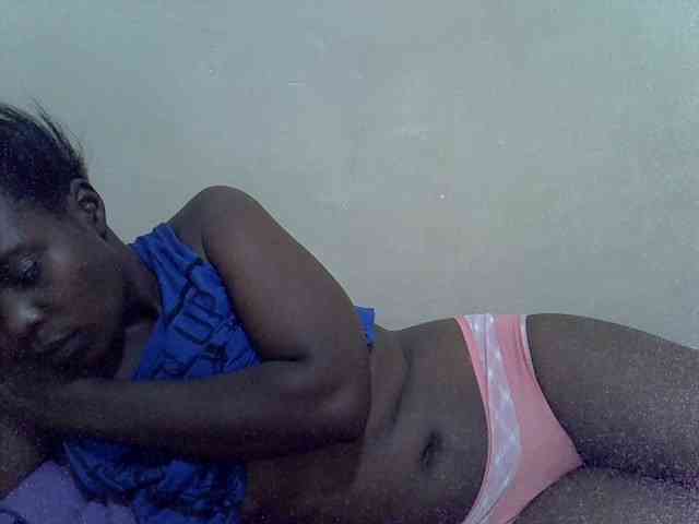 Prettiesweet webcam