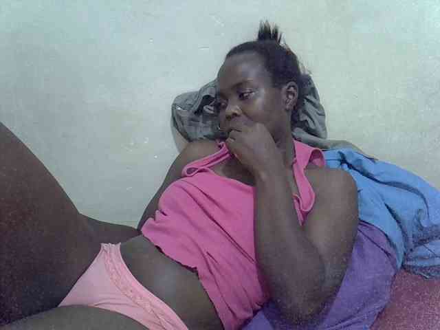 Prettiesweet webcam