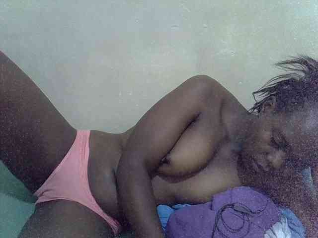 Prettiesweet webcam