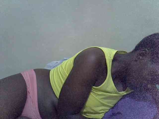 Prettiesweet webcam