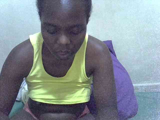 Prettiesweet webcam