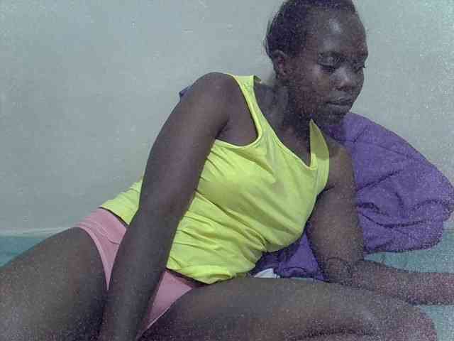 Prettiesweet webcam