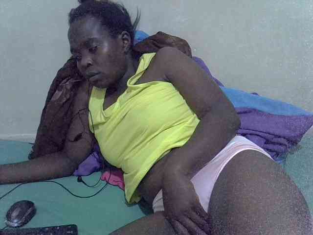 Prettiesweet webcam