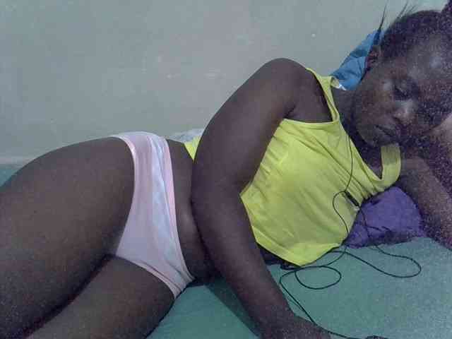 Prettiesweet webcam