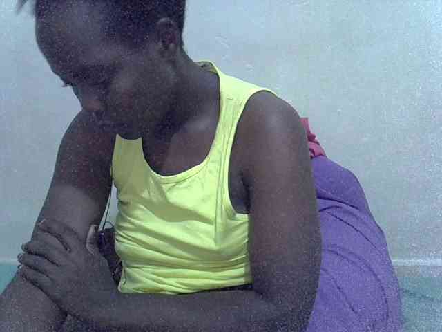 Prettiesweet webcam