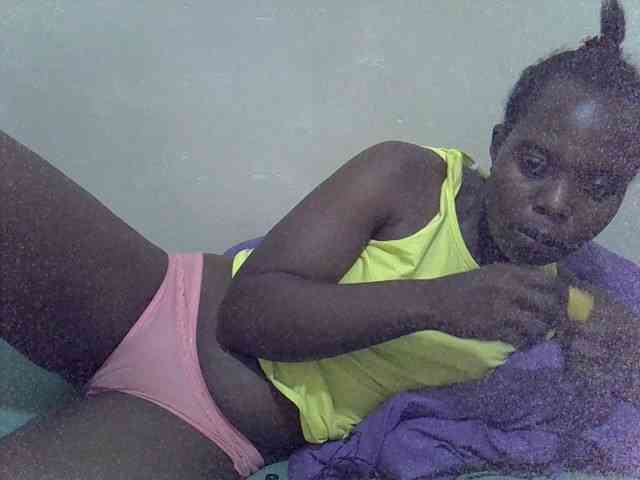 Prettiesweet webcam