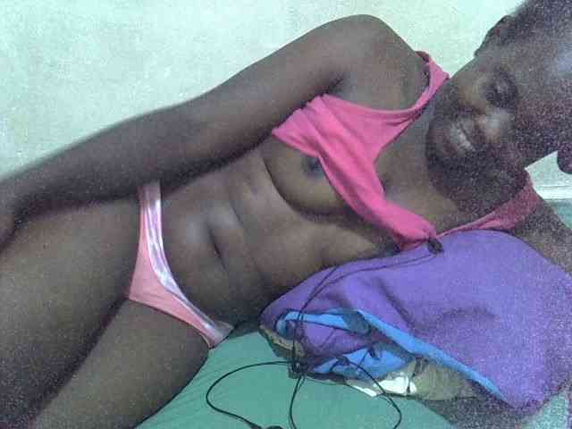 Prettiesweet webcam