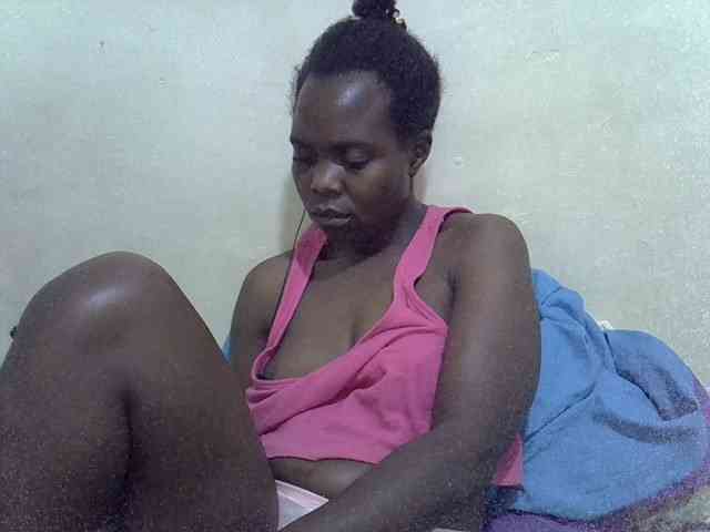 Prettiesweet's webcam live show