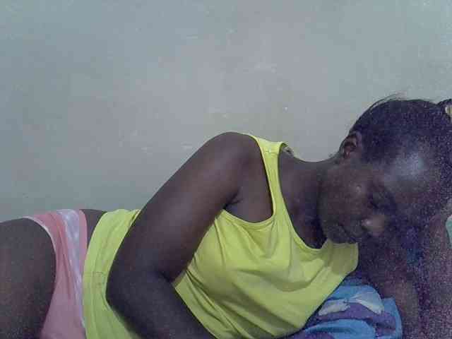 Prettiesweet webcam