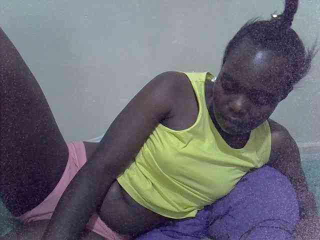 Prettiesweet webcam