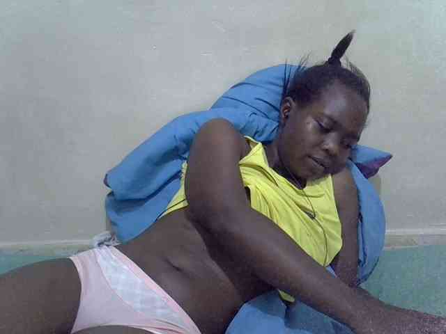 Prettiesweet webcam