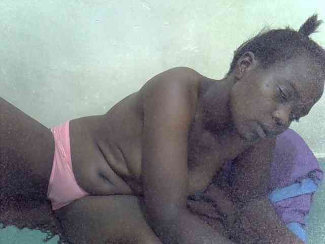 Prettiesweet webcam