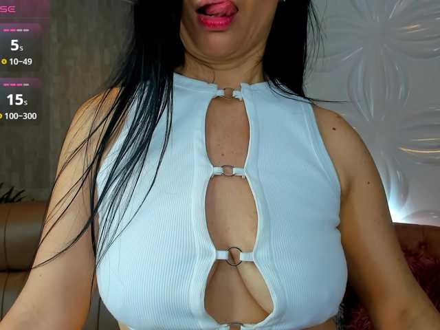 Violetgirx's BongaCams show and profile