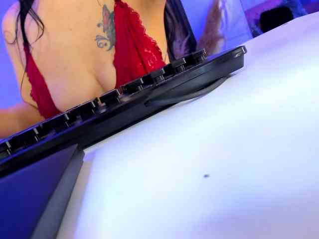 Violetgirx webcam