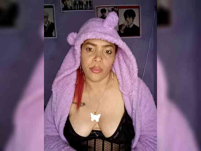 Sandy0228 Live Webcam on BongaCams