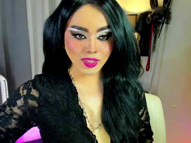 MistressSashaxxx... Live Webcam on BongaCams