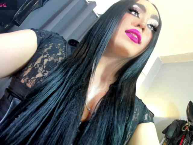 MistressSashaxxxx