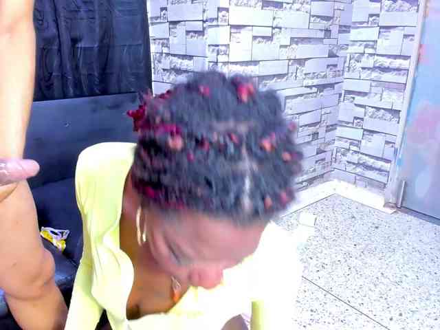 Interracial-Bang webcam