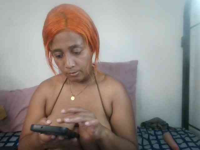 Browneyesxx webcam