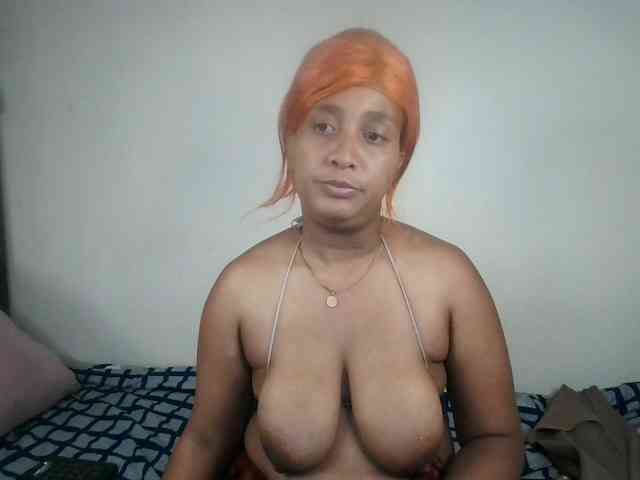 Browneyesxx webcam
