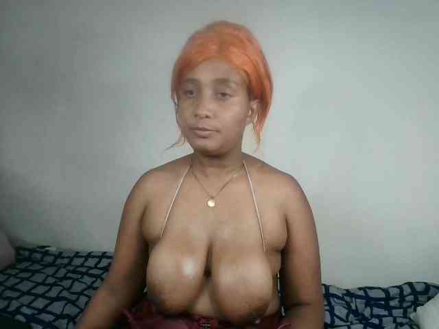 Browneyesxx webcam