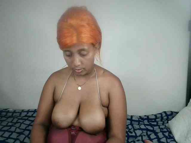Browneyesxx webcam